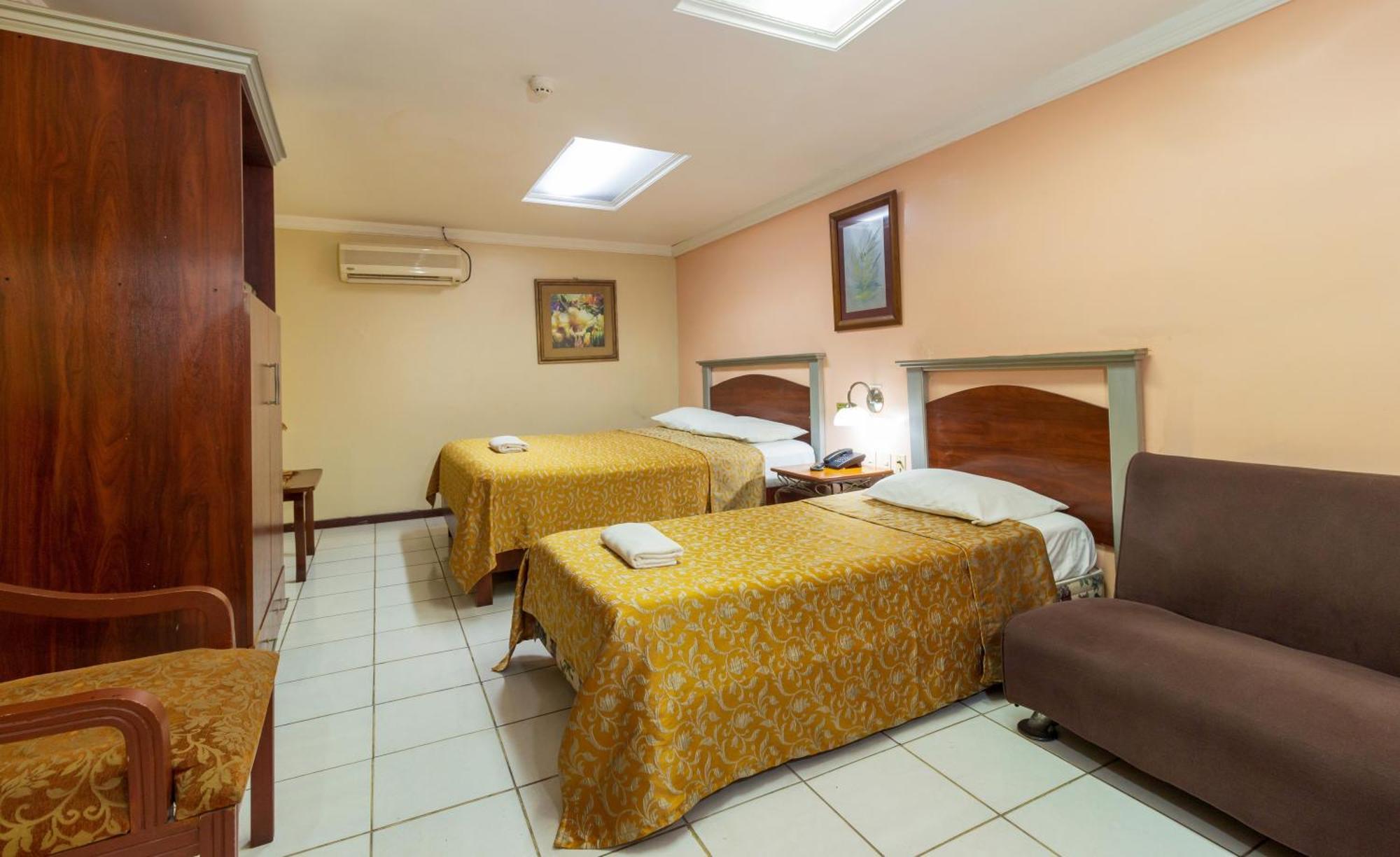 Hotel Malecon Inn Guayaquil Kültér fotó